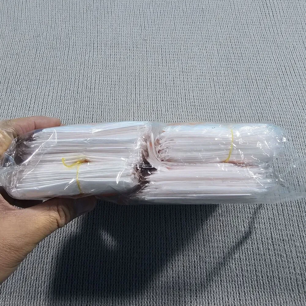 90 Pcs Uniplease plastic apron disposable 34.4x23.6